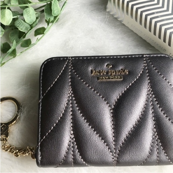 kate spade Handbags - Kate Spade Briar Lane Quilted Dani Wallet